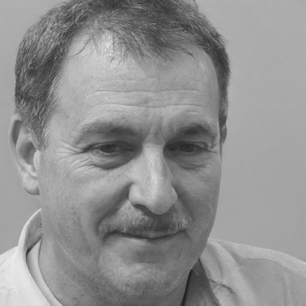 Porträt eines erfahrenen Finanzexperten und Dozenten